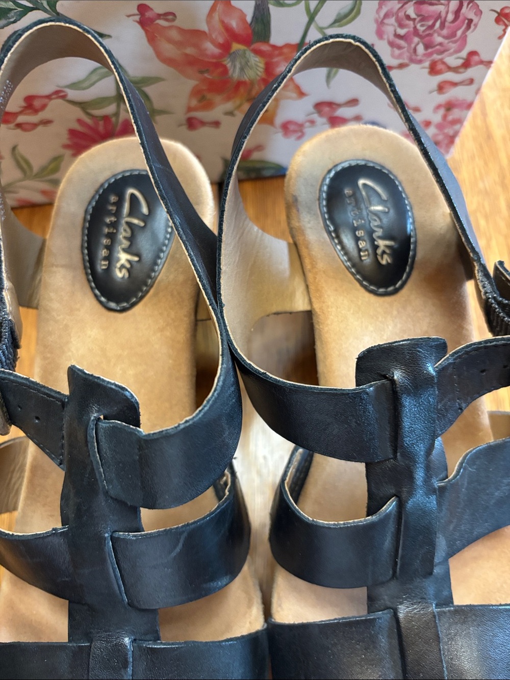 Clarks Black Leather Strappy Wedge Sandals - Picture 3 of 6